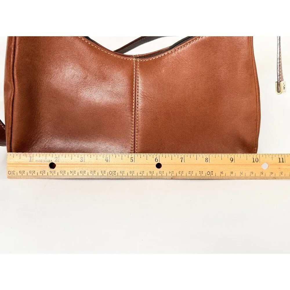 Etienne Aigner Tan Leather Small Shoulder Bag Hobo Adjustable Strap Classic Prep